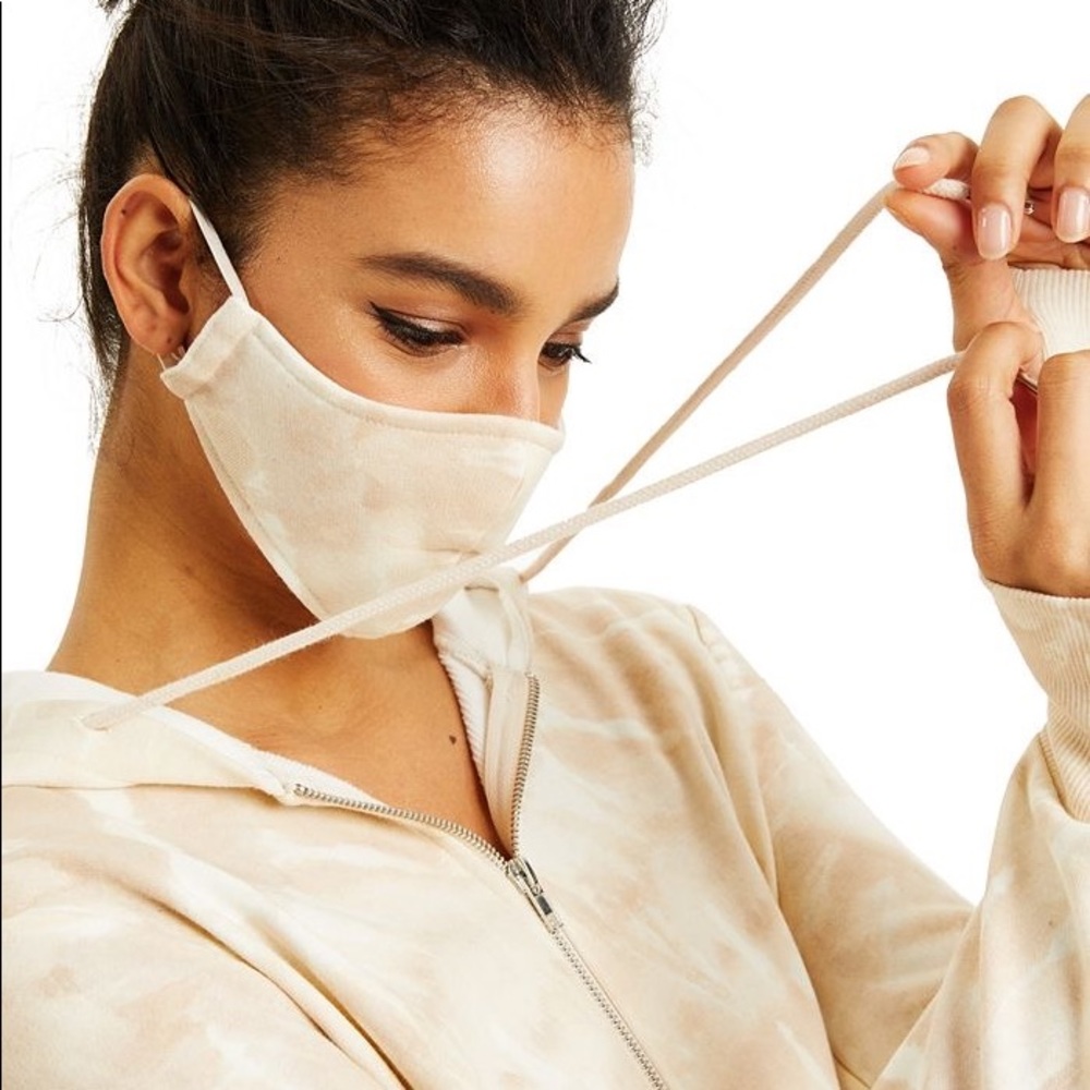 Nude Tie-Dye Face Mask